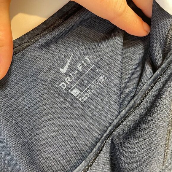 Nike Womens Zone Sculted Athletic Tank Top Navy Blue L Dri-FIT Workout Gym - Picture 5 of 9